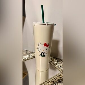 Starbucks Hello Kitty Cream Tumbler with Green Straw